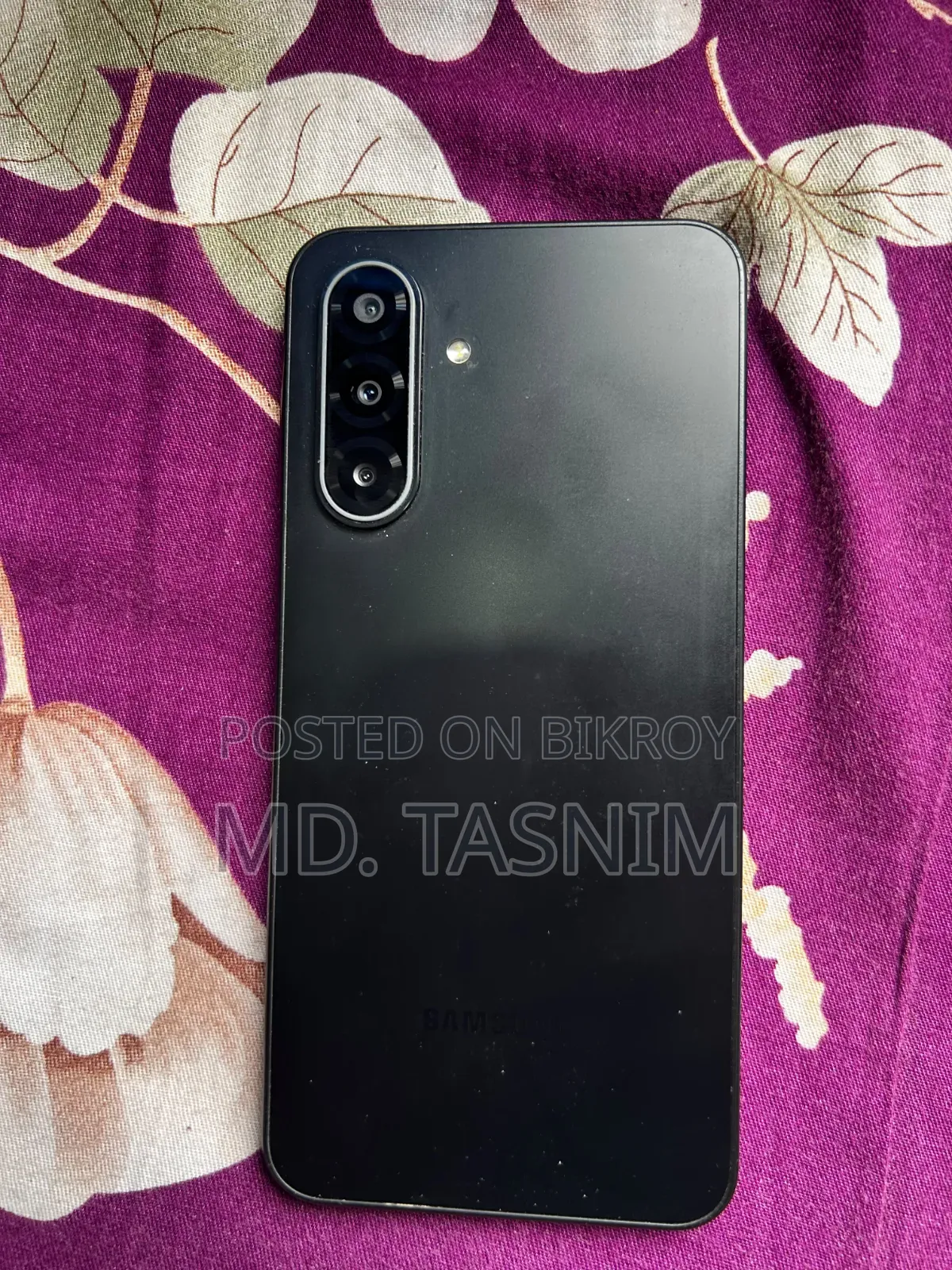 স্যামসাং গ্যালাক্সি এ১৭ ৫জি ২৫৬ জিবি কালো
