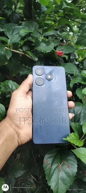 টেকনো স্পার্ক ১০ প্রো ১২৮ জিবি নীল