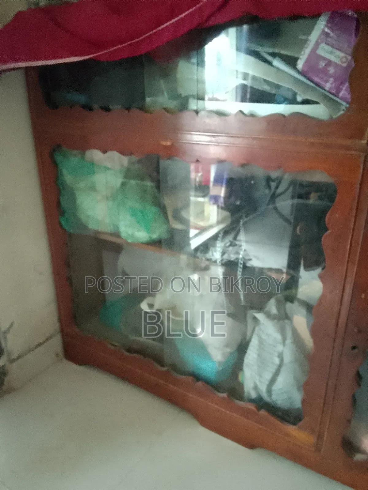 কাঠাল কাঠের শো কেস