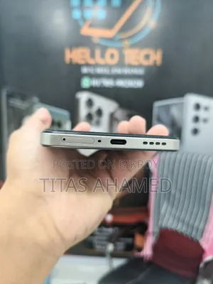 রিয়েলমি ২৫৬ জিবি