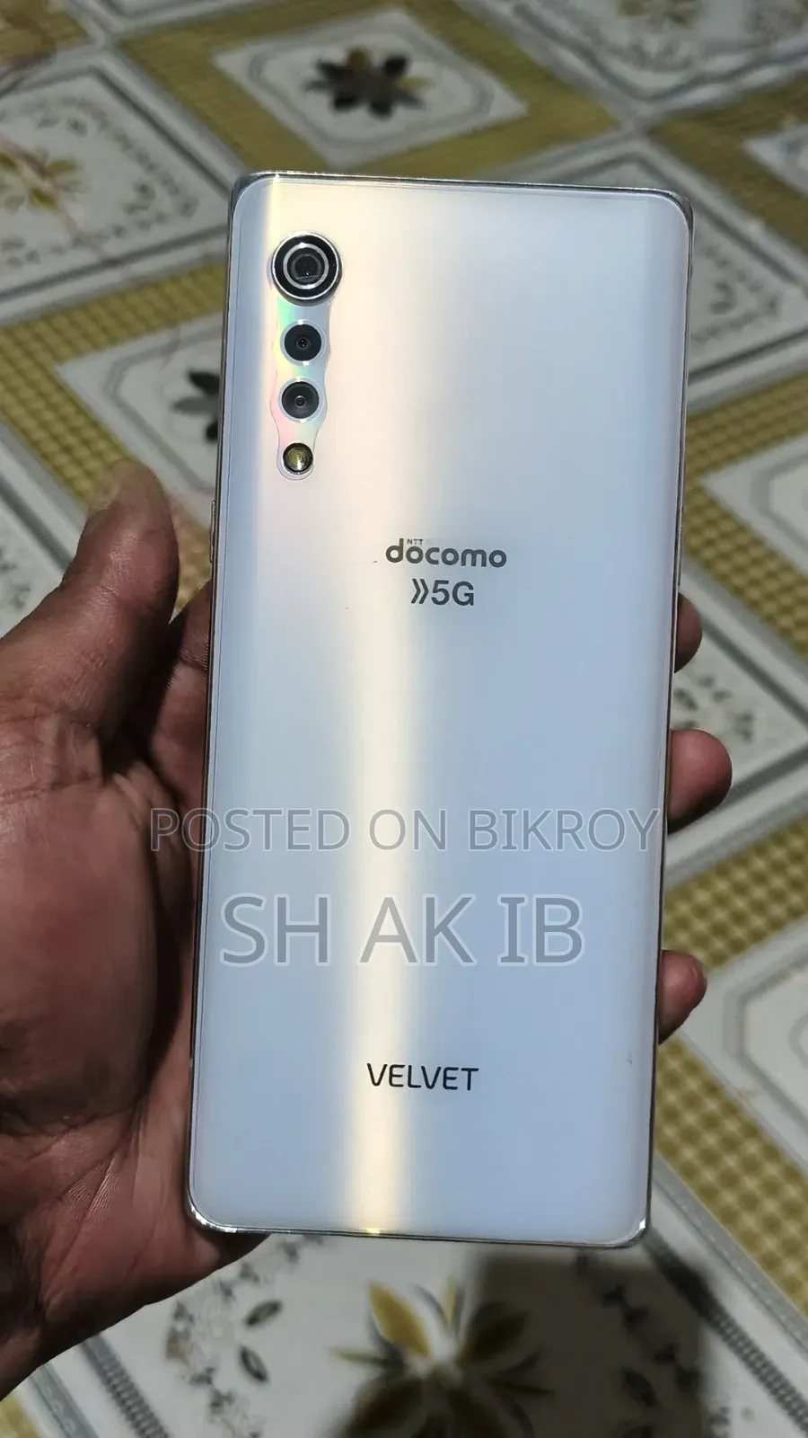 এলজি ভেলভেট ৫জি ১২৮ জিবি হোয়াইট