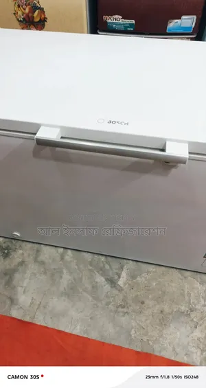একটি ৪০০ লিটার ডিপ ফ্রিজ বিক্রি করা হবে