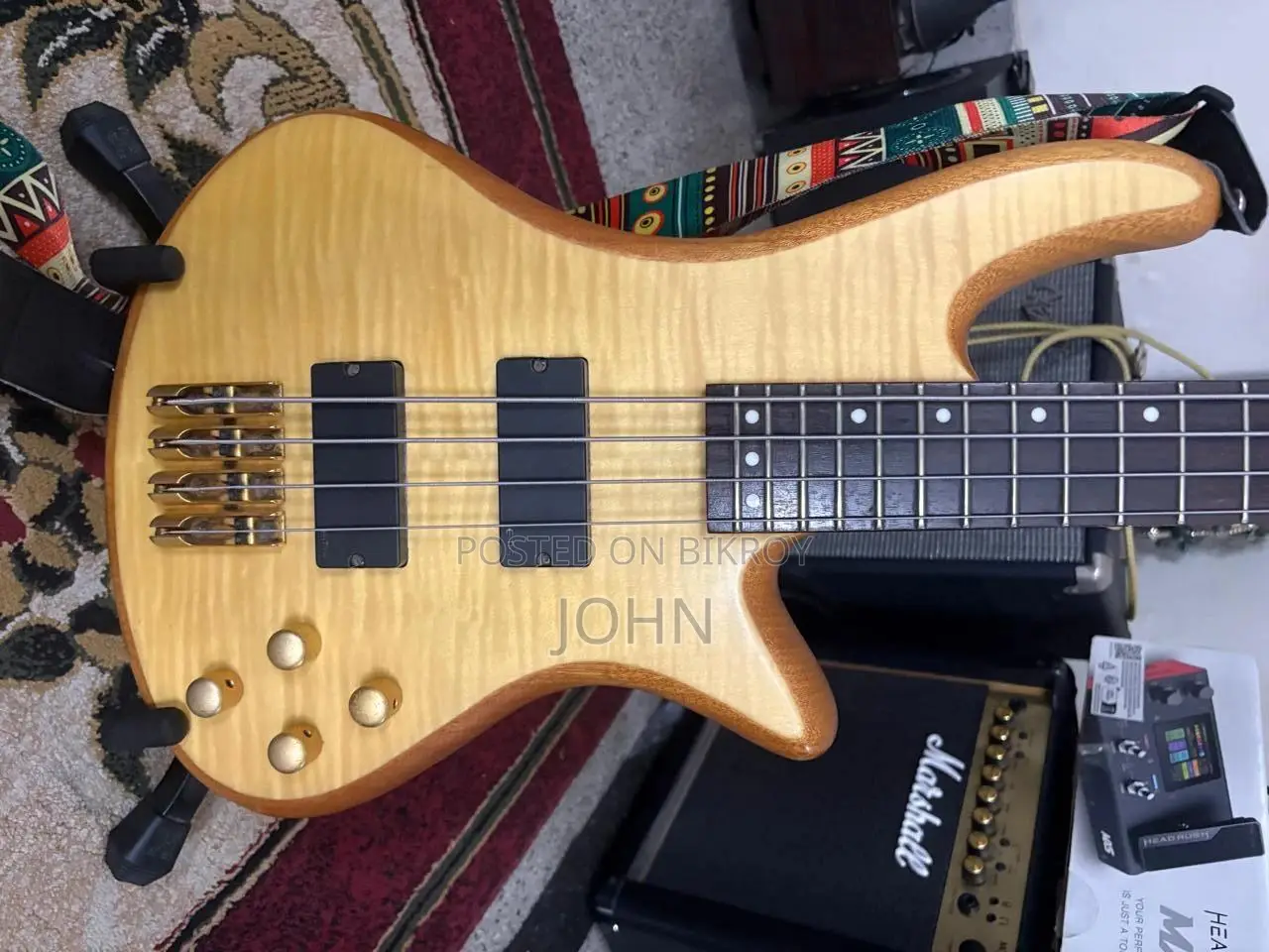 Bass Guitar Schecter Diamond Custom 4