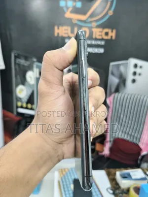 অ্যাপল আইফোন এক্সএস ৬৪ জিবি ব্ল্যাক