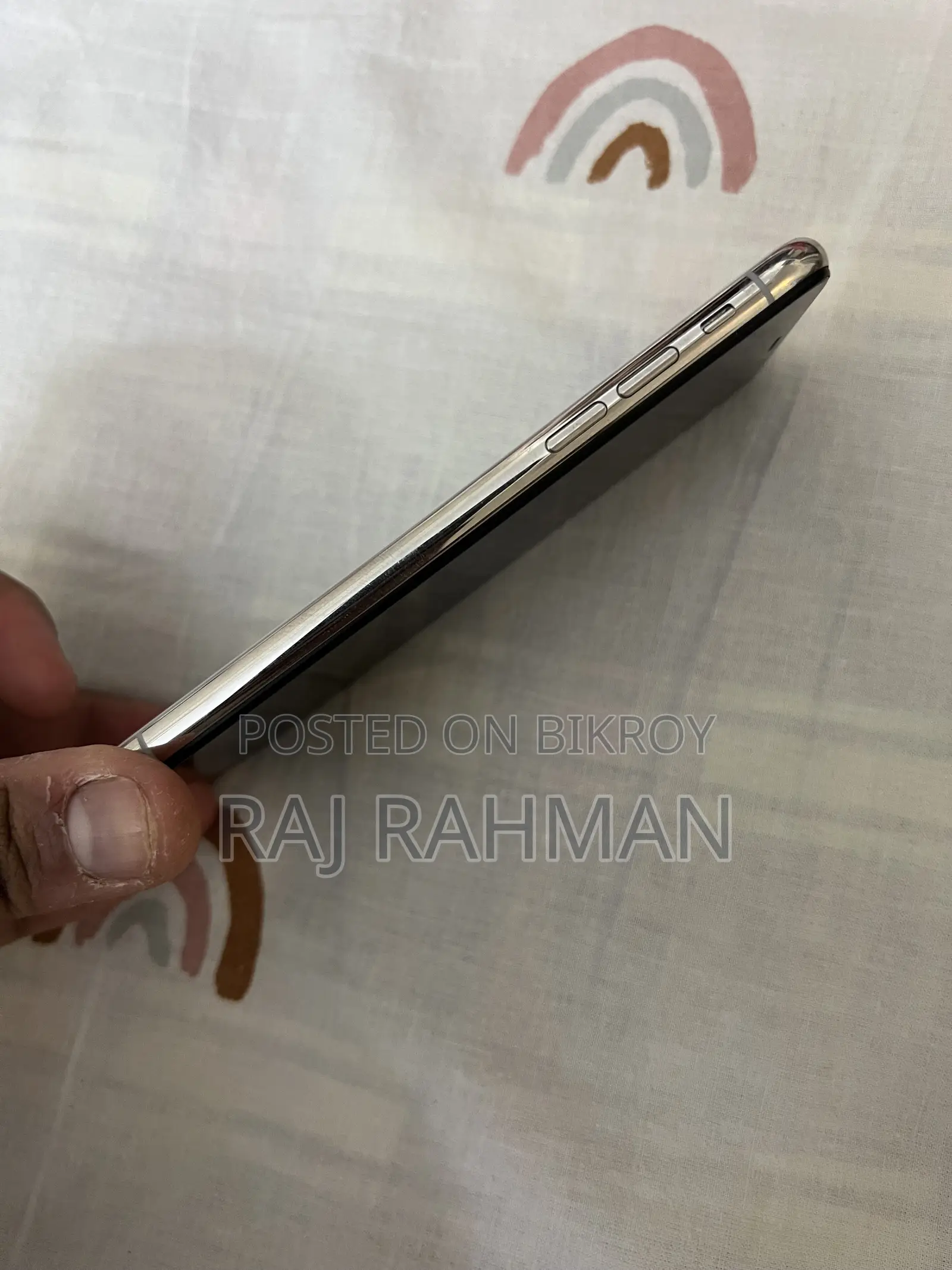 অ্যাপল আইফোন এক্স ৬৪ জিবি সাদা