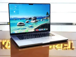 Laptop Apple MacBook Pro 2021 M1 16GB Apple M1 Pro SSD 512GB