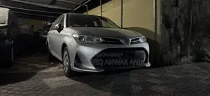Toyota Corolla Fielder 1.5 Hybrid Front-Wheel Drive 2021 Silver