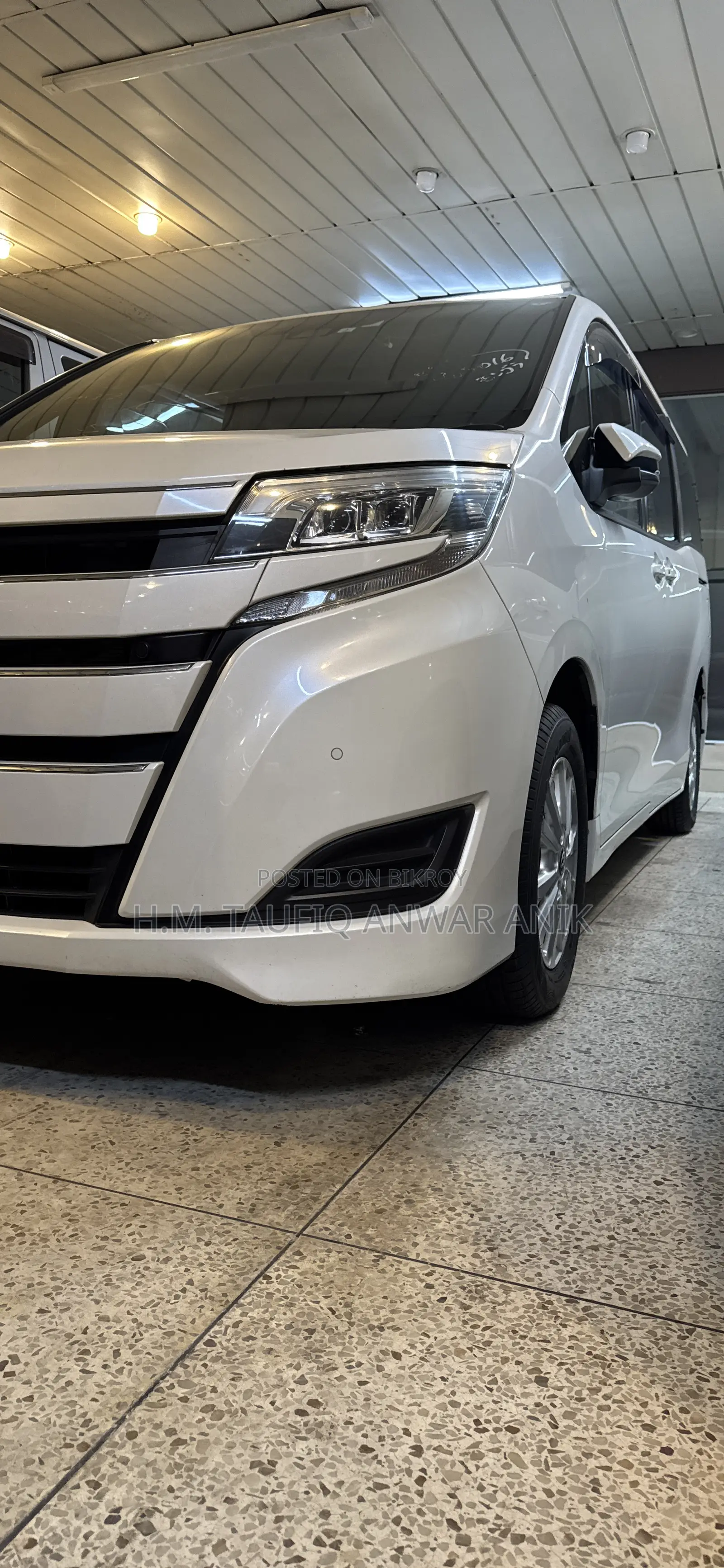 Toyota Noah 2021 Pearl