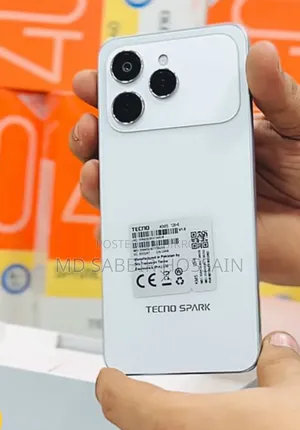 টেকনো স্পার্ক ৪০ ১২৮ জিবি হোয়াইট