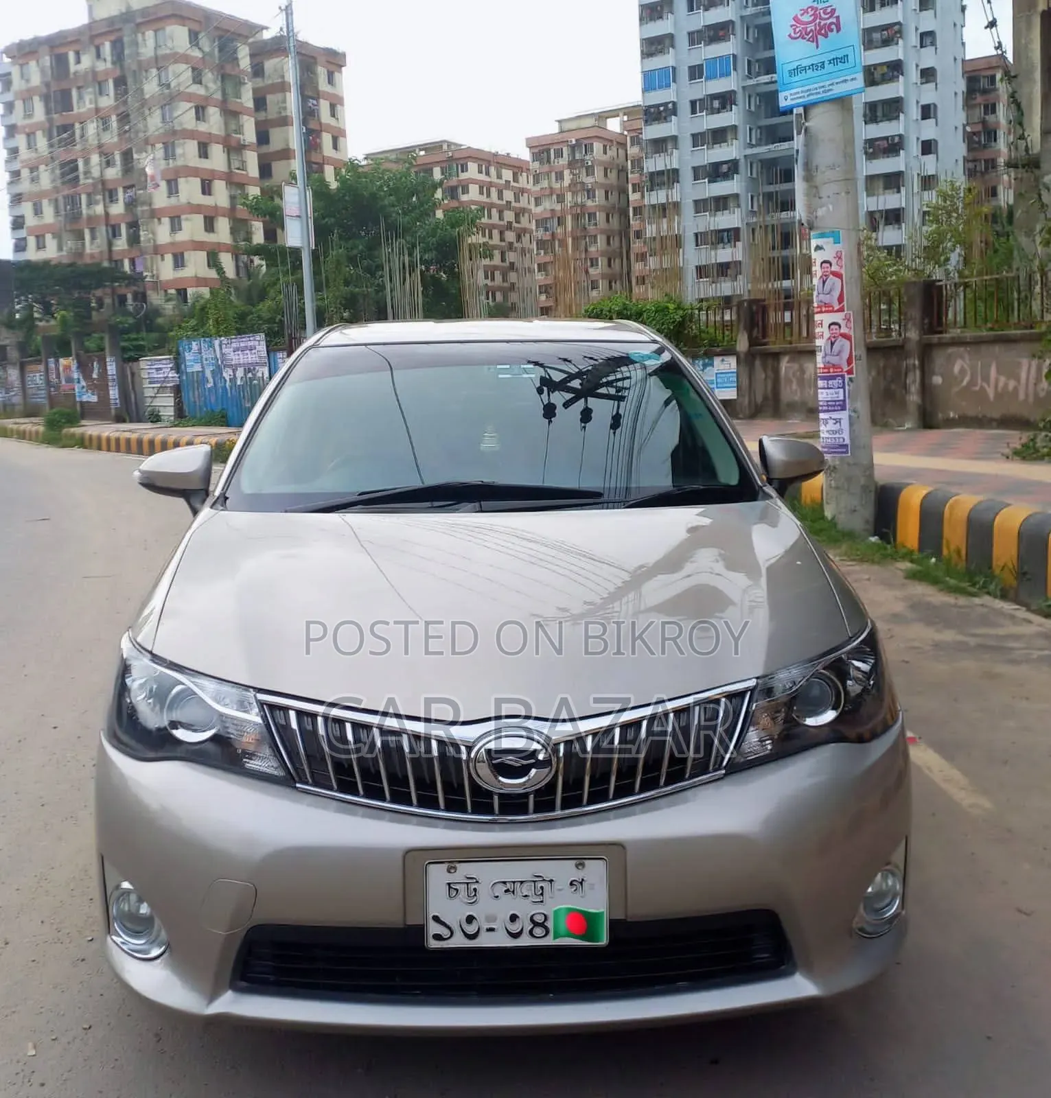 টয়োটা এক্সিও ১.৫ জি ২ডব্লিউডি ২০১২ সোনালী