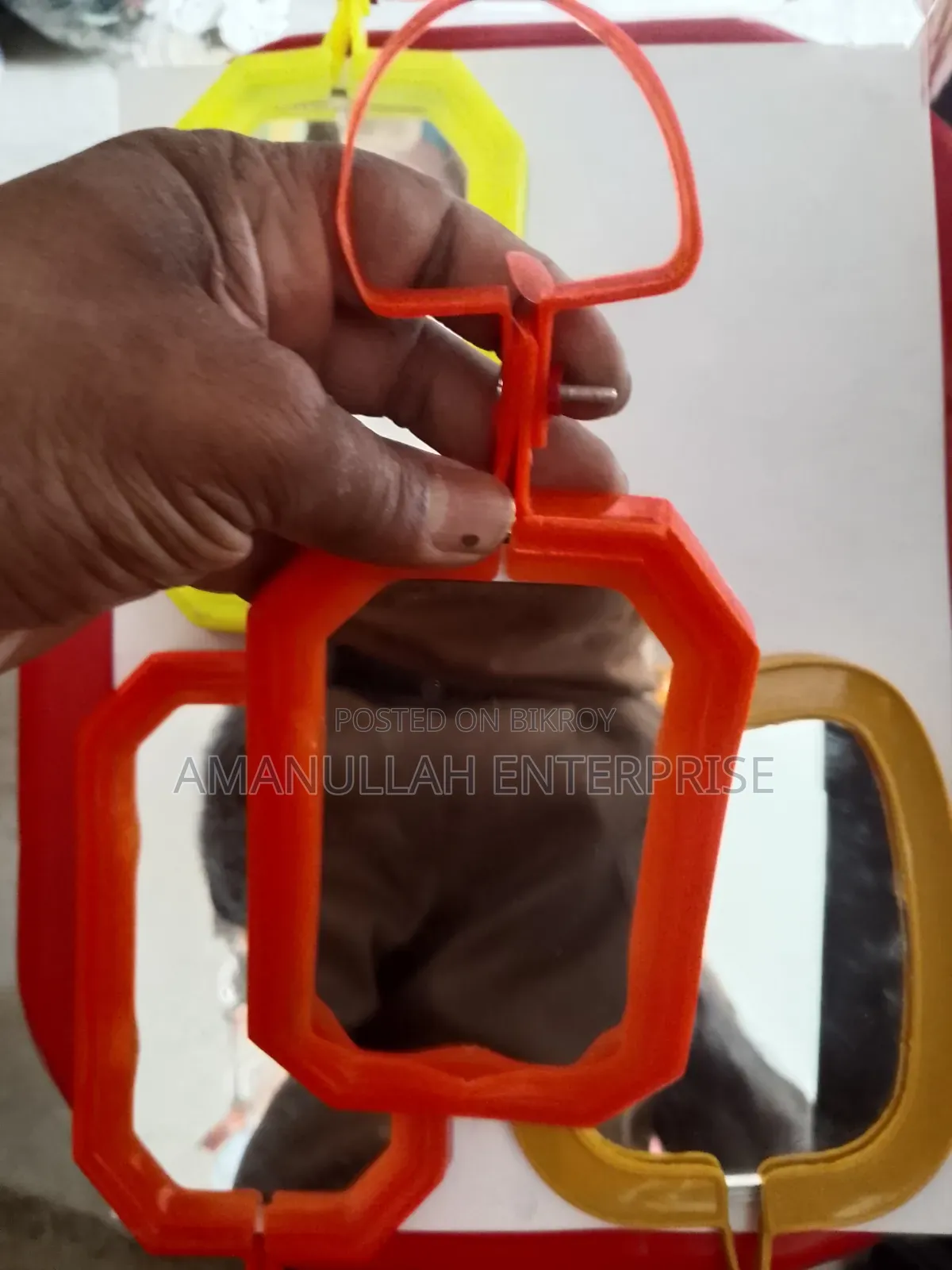 Buy Bengali Printed Plastic Hand Mirror | Amanullah Enterprise