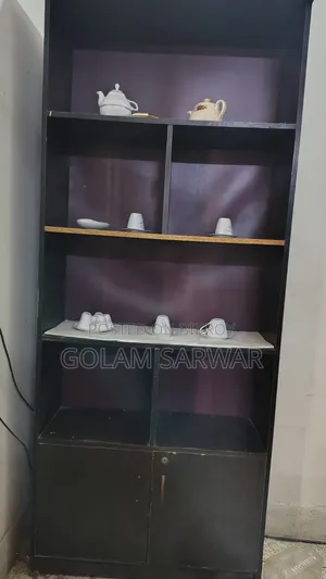 বুকশেলফ/কেবিনেট