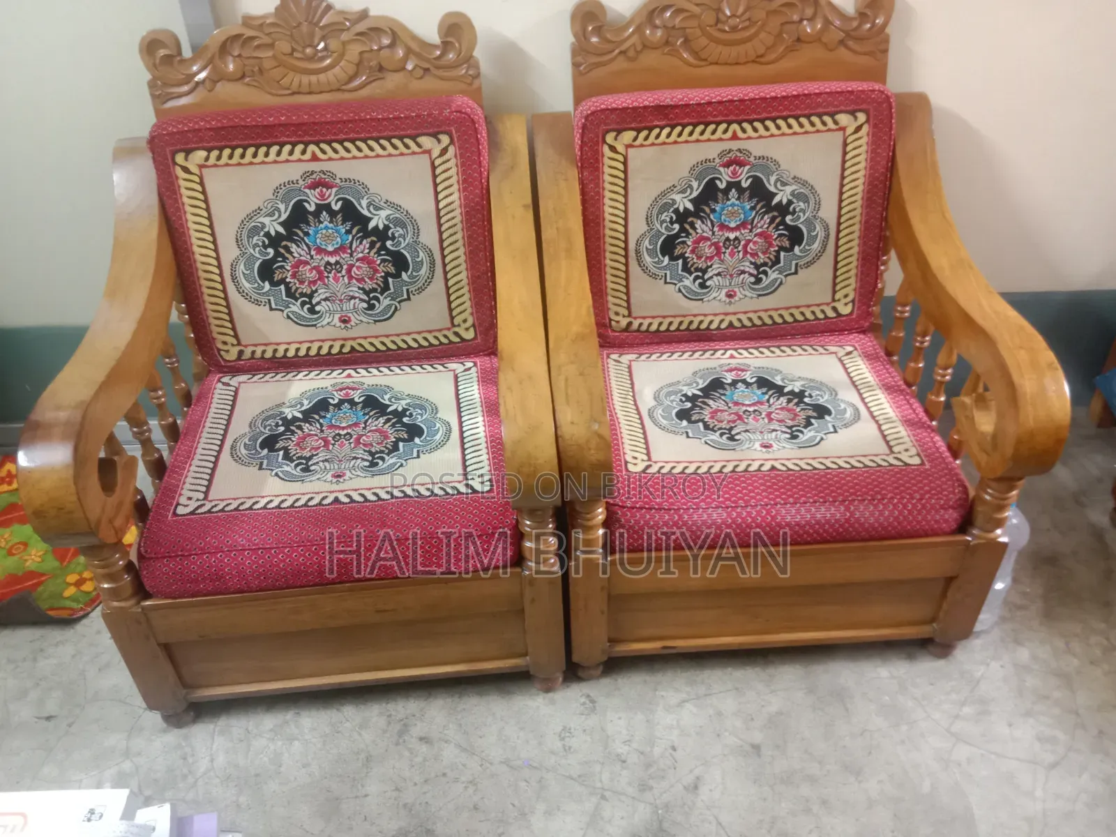 সোফা কভার এবং ফোম