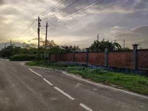 রাজউক পূর্বাচল ৩ কাঠা প্লট ২৮ নং সেক্টরে পাকারাস্তা