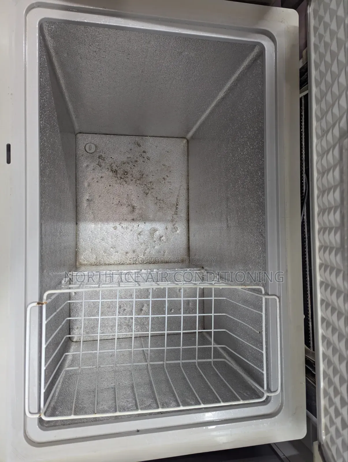 Rangs Deep Freezer 205 Ltr.