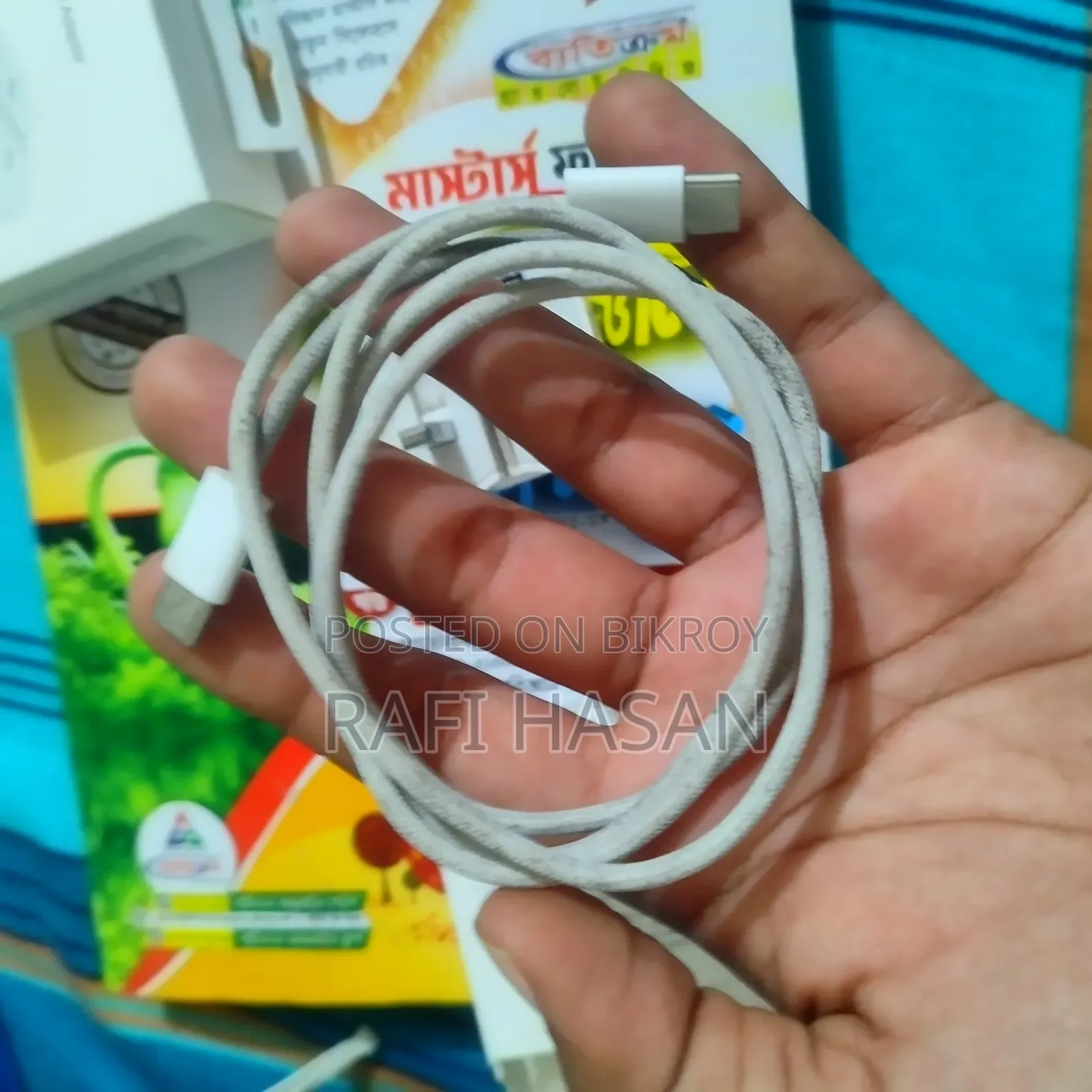 Apple 20W Type-C Power Adapter (UK 3-Pin)+ Cable