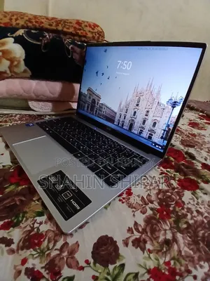 Laptop Acer Aspire 14 8GB Intel Core i3 HDD+SSD 256GB