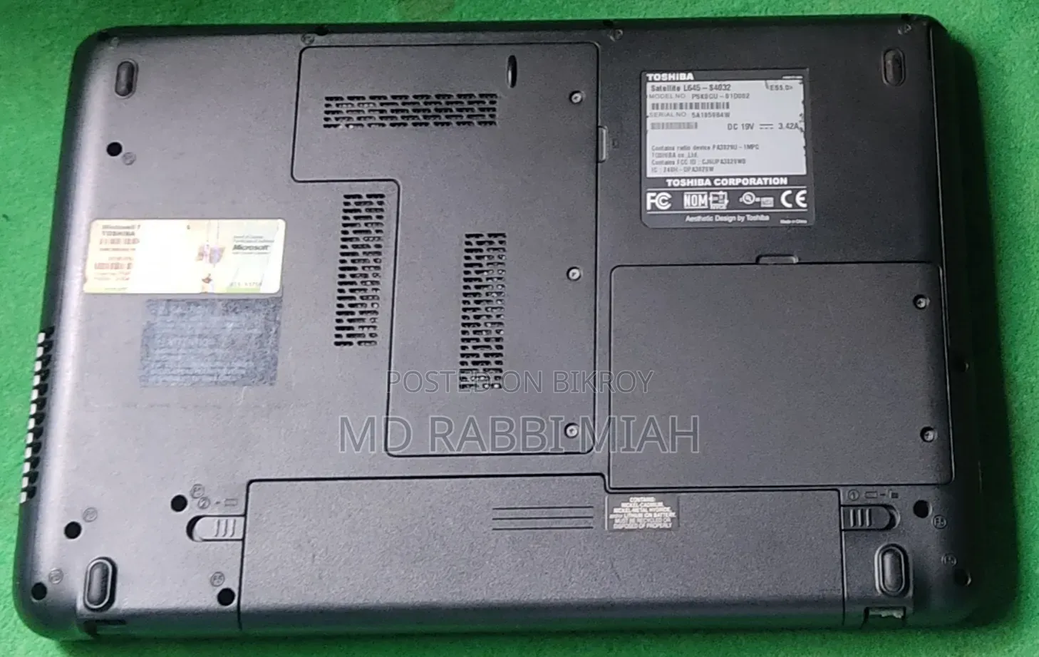 Laptop Toshiba 4GB Intel Core i3 HDD 320GB