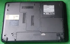 Laptop Toshiba 4GB Intel Core i3 HDD 320GB