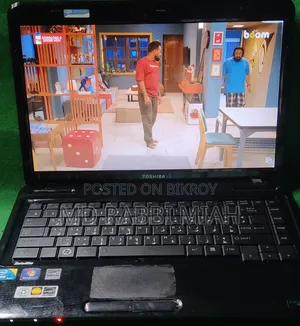 Laptop Toshiba 4GB Intel Core i3 HDD 320GB