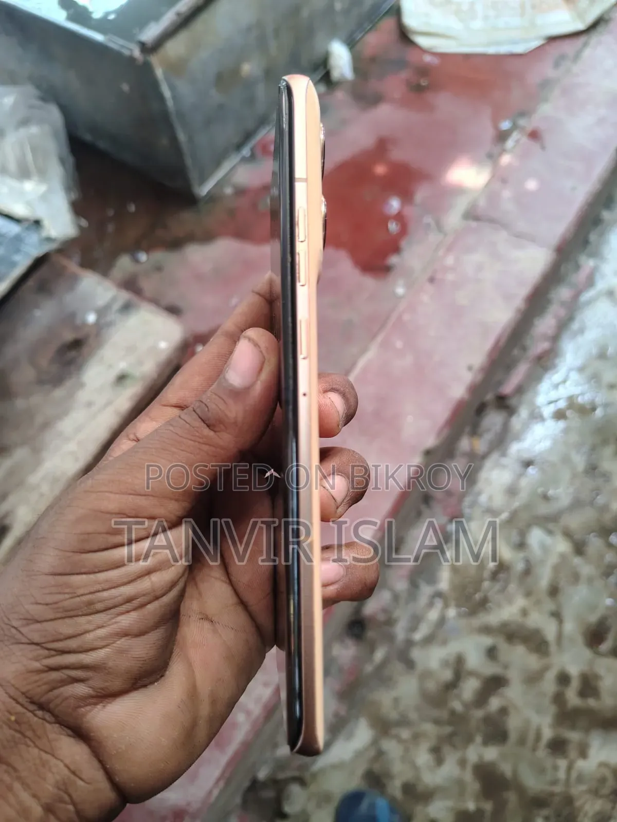 মোটোরোলা এজ ৫০ ২৫৬ জিবি কমলা