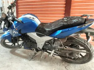 TVS Apache 160 4V 2021 Blue