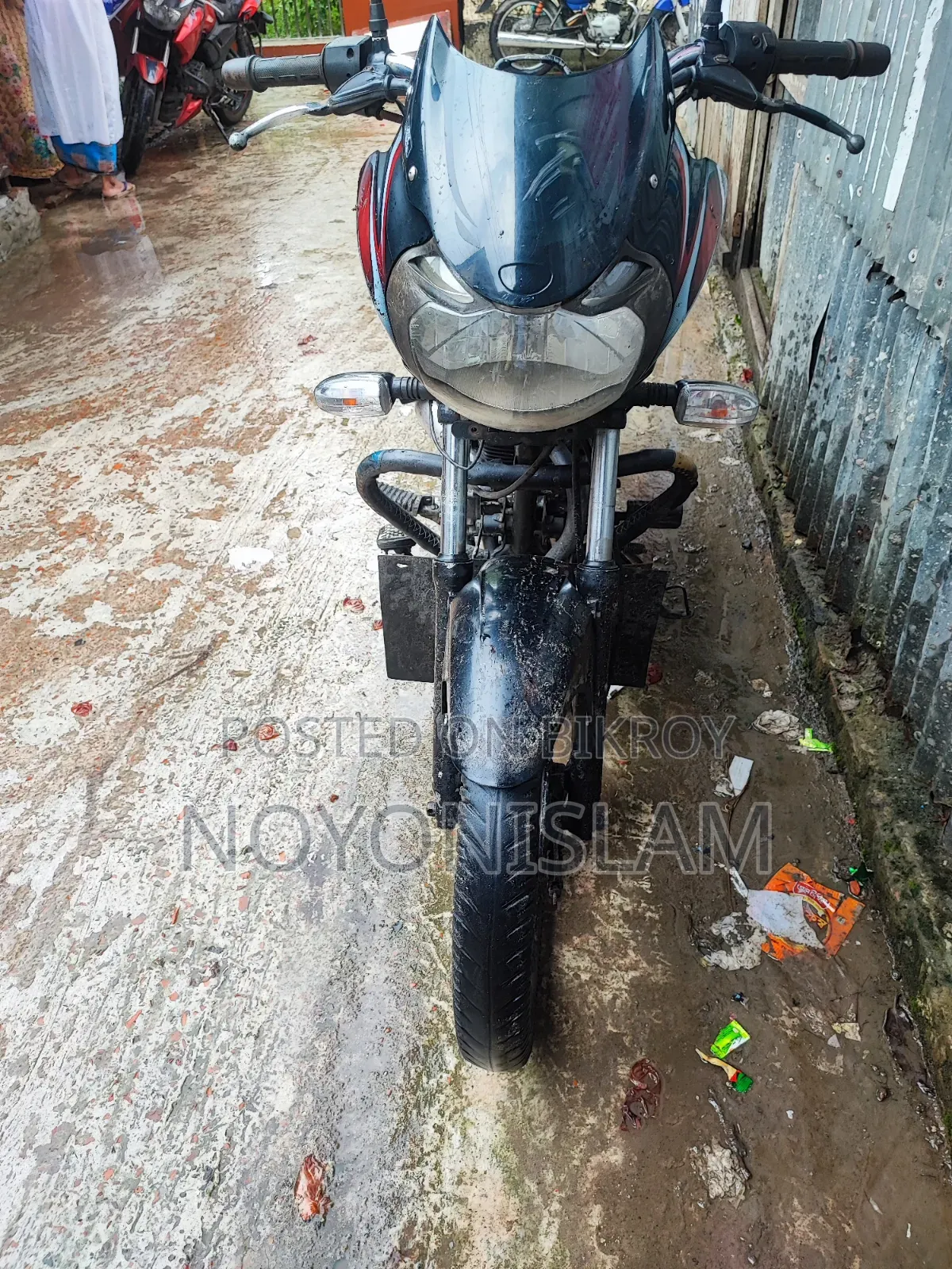 Bajaj Discover 100 2015 Black