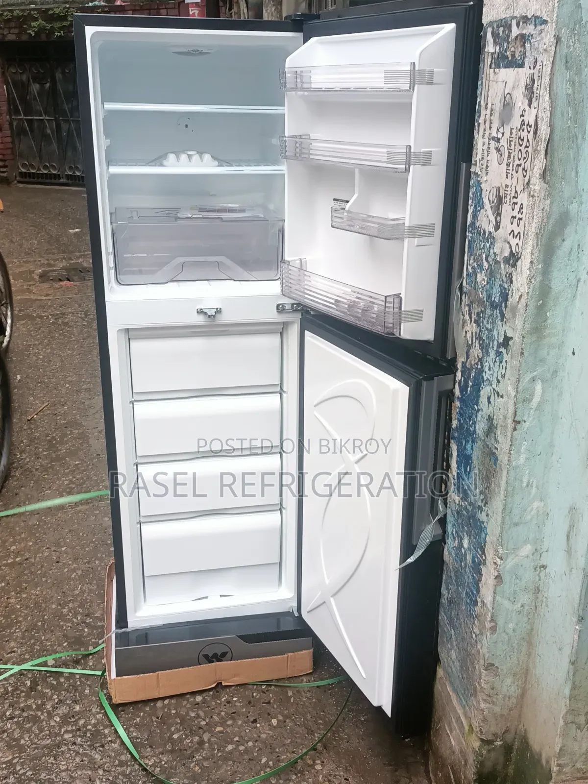 WFB-2b6-GDSH Model 252 Litre Walton Fridge at 35% Discount