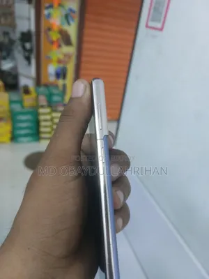 স্যামসাং গ্যালাক্সি এস২১ ৫জি ২৫৬ জিবি নীল