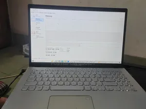 Laptop ASUS X501A 8GB Intel Core I3 SSD 512GB