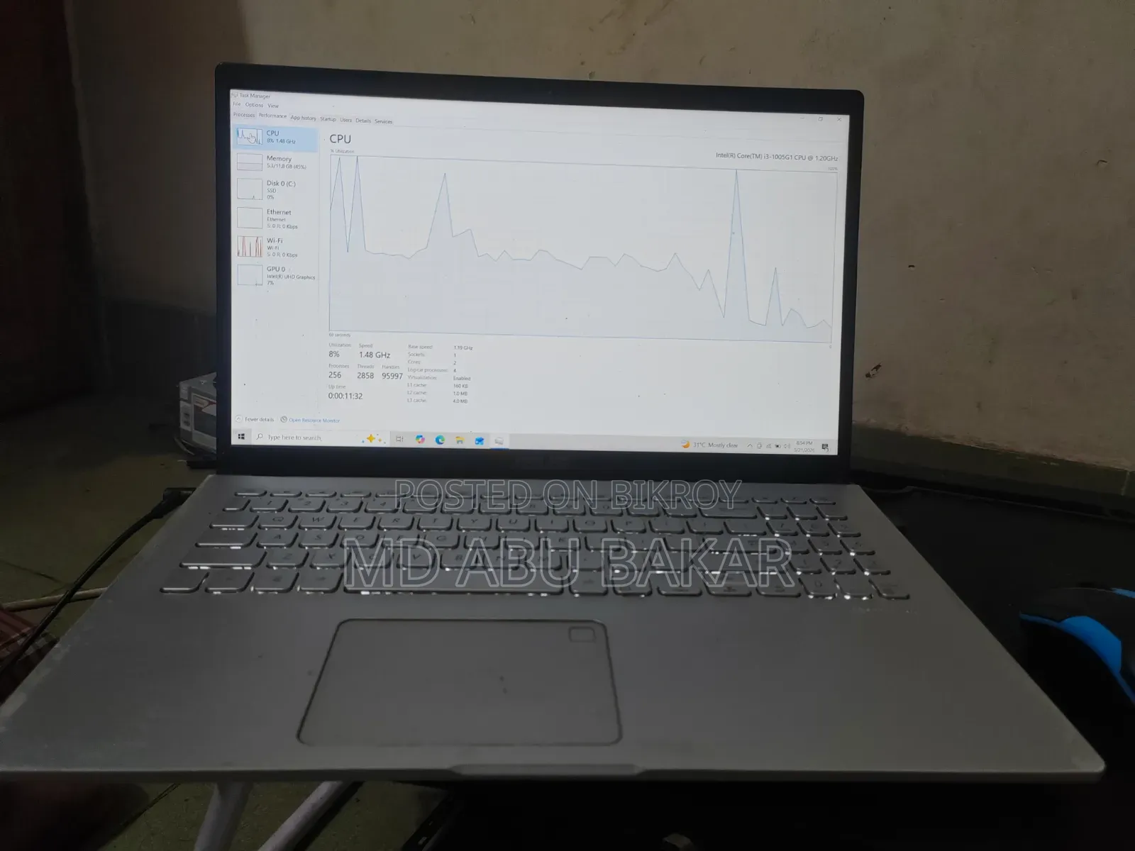Laptop ASUS X501A 8GB Intel Core I3 SSD 512GB