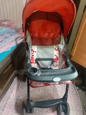বেবি স্ট্রলার বিক্রির জন্য
