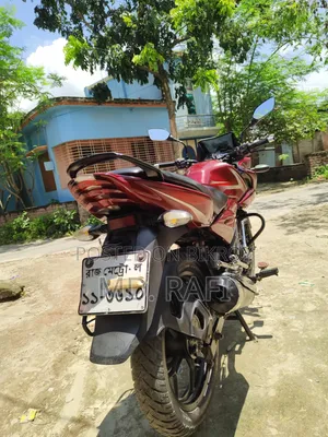 বাজাজ ডিসকভার ১৫০এফ ২০১৬ লাল