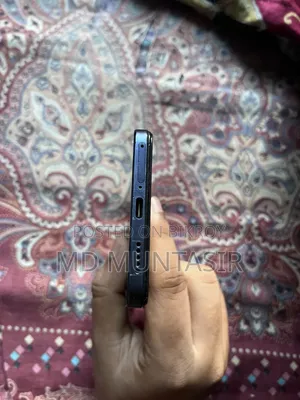 ভিভো আইকিউও ১২৮ জিবি নীল