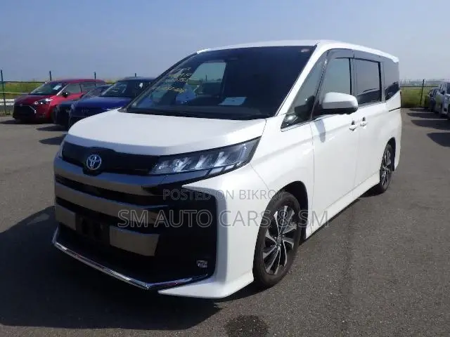 Toyota Noah 2022 Pearl