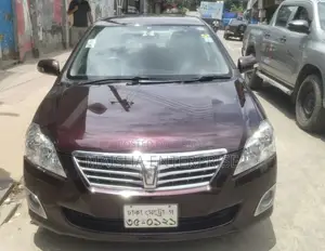 টয়োটা প্রিমিও ১.৫ এফডব্লিউডি ২০১১ লাল