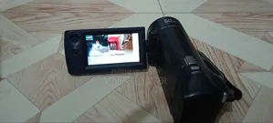 2 Handy Cameras, 1 Drone.