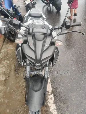 ইয়ামাহা এমটি-১৫ ২০২১ সাদা