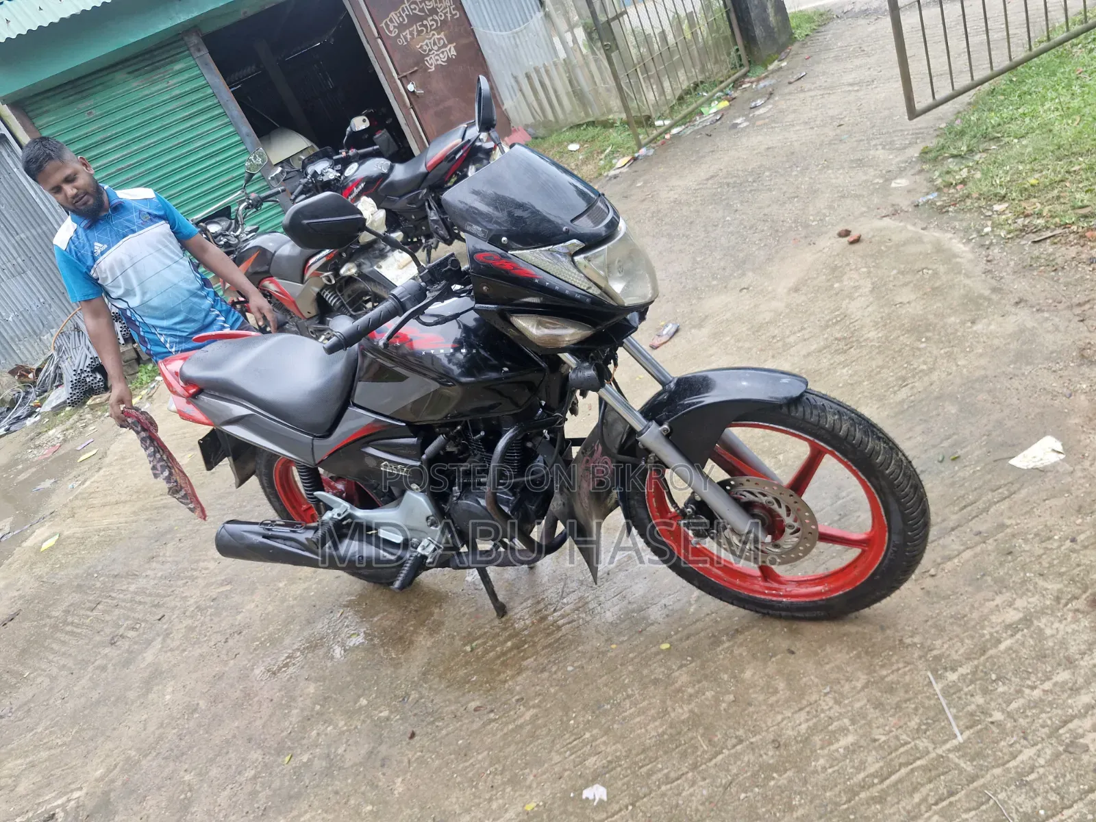 Hero Hero Hunk 150R Dual Disc ABS 2015 Red