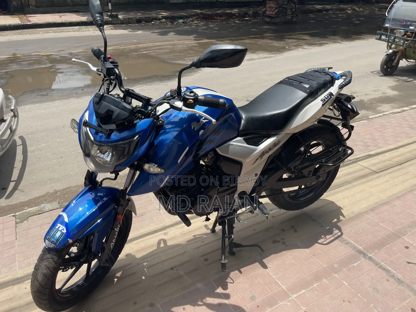 টিভিএস আপাচে ১৬০ ৪ভি ২০১৯ নীল