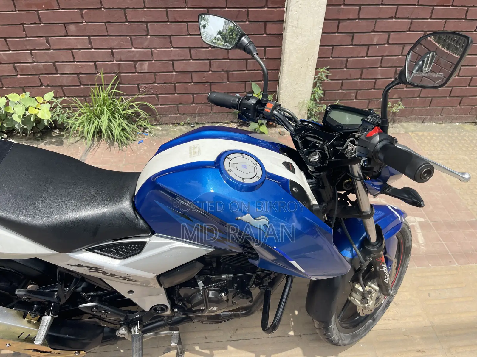 টিভিএস আপাচে ১৬০ ৪ভি ২০১৯ নীল