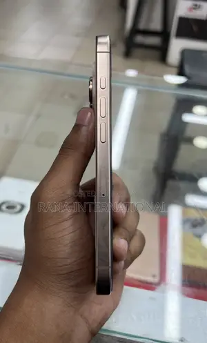অ্যাপল আইফোন ১৬ প্রো ১২৮ জিবি