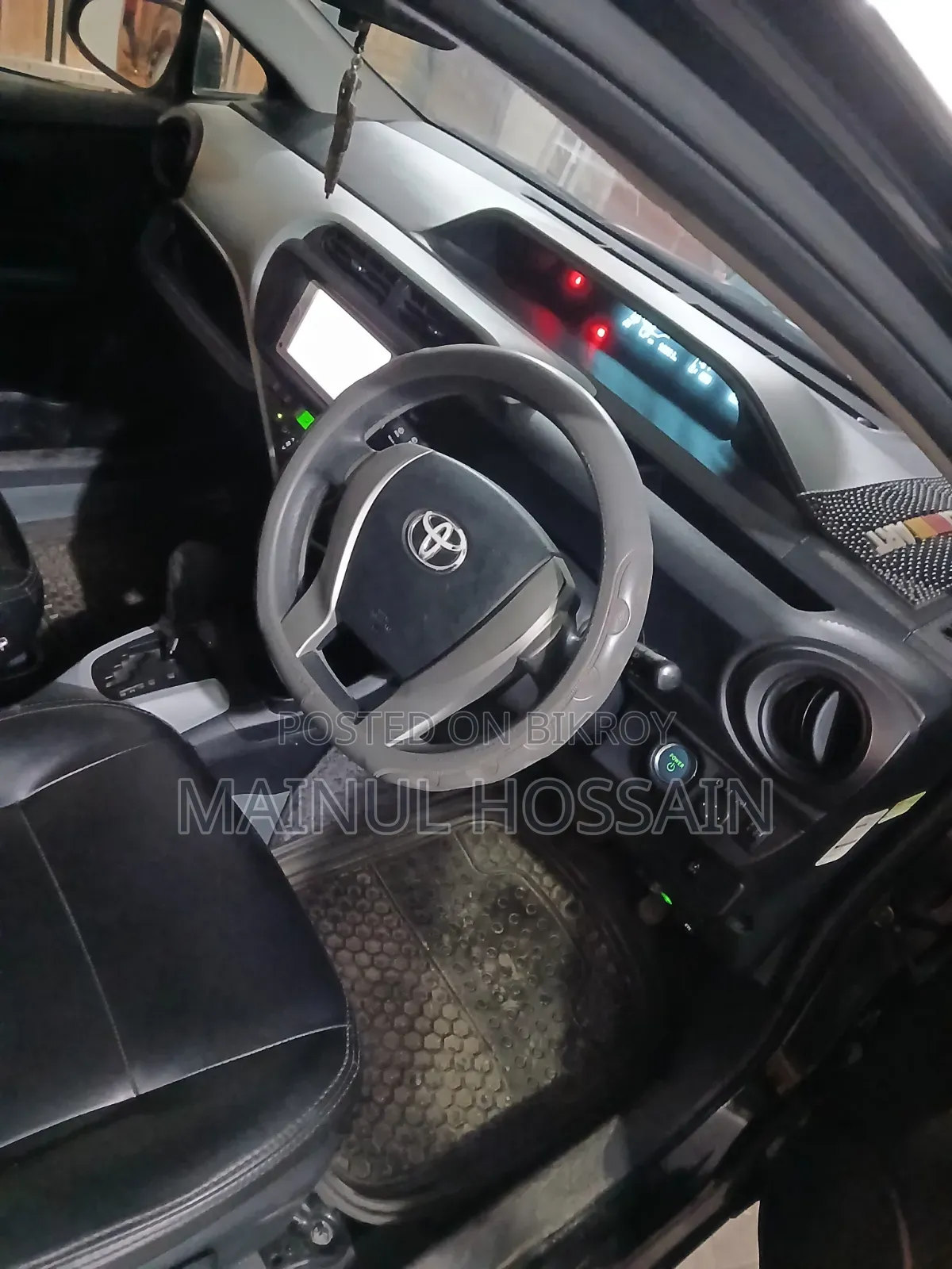 Toyota Aqua 2013 Black