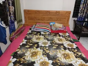 সেগুন কাঠের খাট
