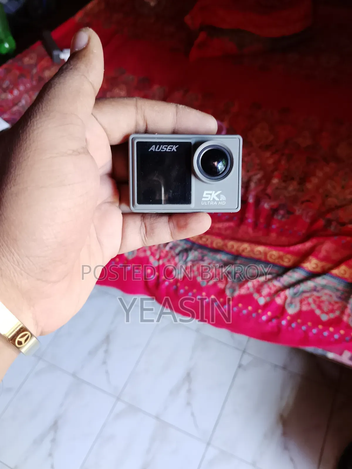 অ্যাকশন ক্যামেরা আসুক