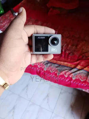 অ্যাকশন ক্যামেরা আসুক
