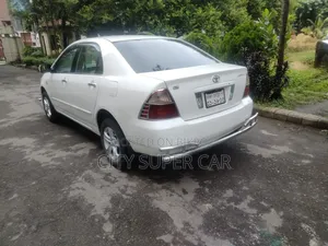 Toyota Corolla 2005 White