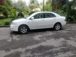 Toyota Corolla 2005 White