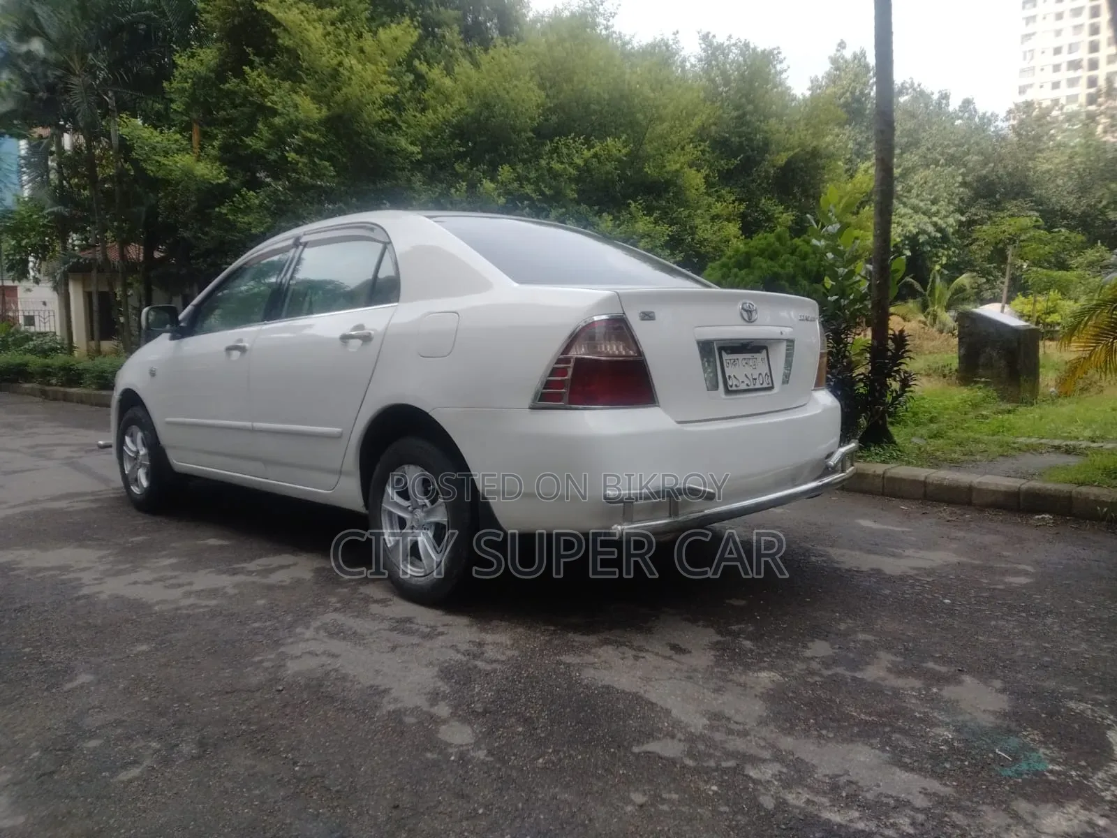 Toyota Corolla 2005 White