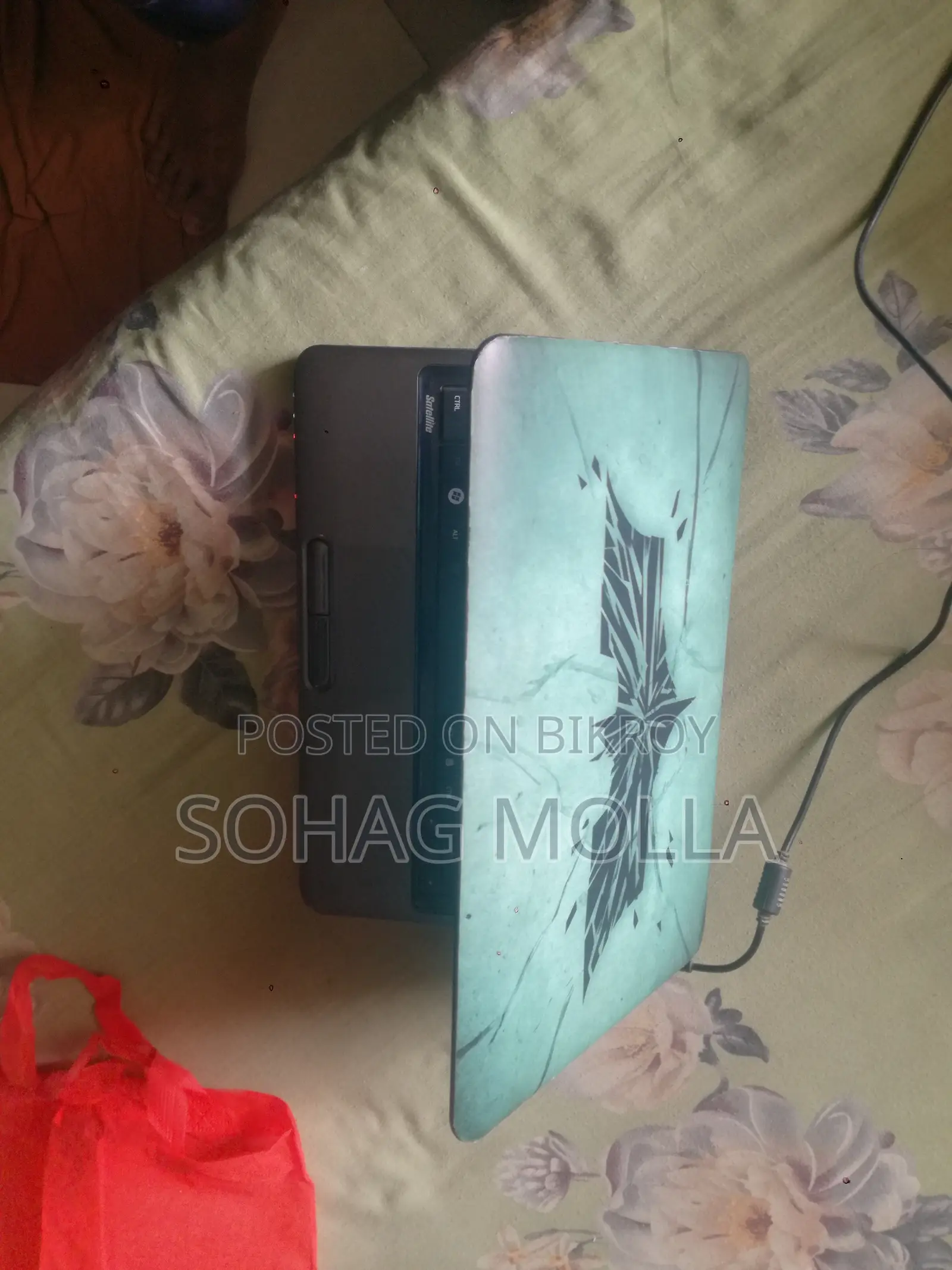 Laptop Toshiba Satellite L600 4GB Intel Core I5 HDD+SSD 1T